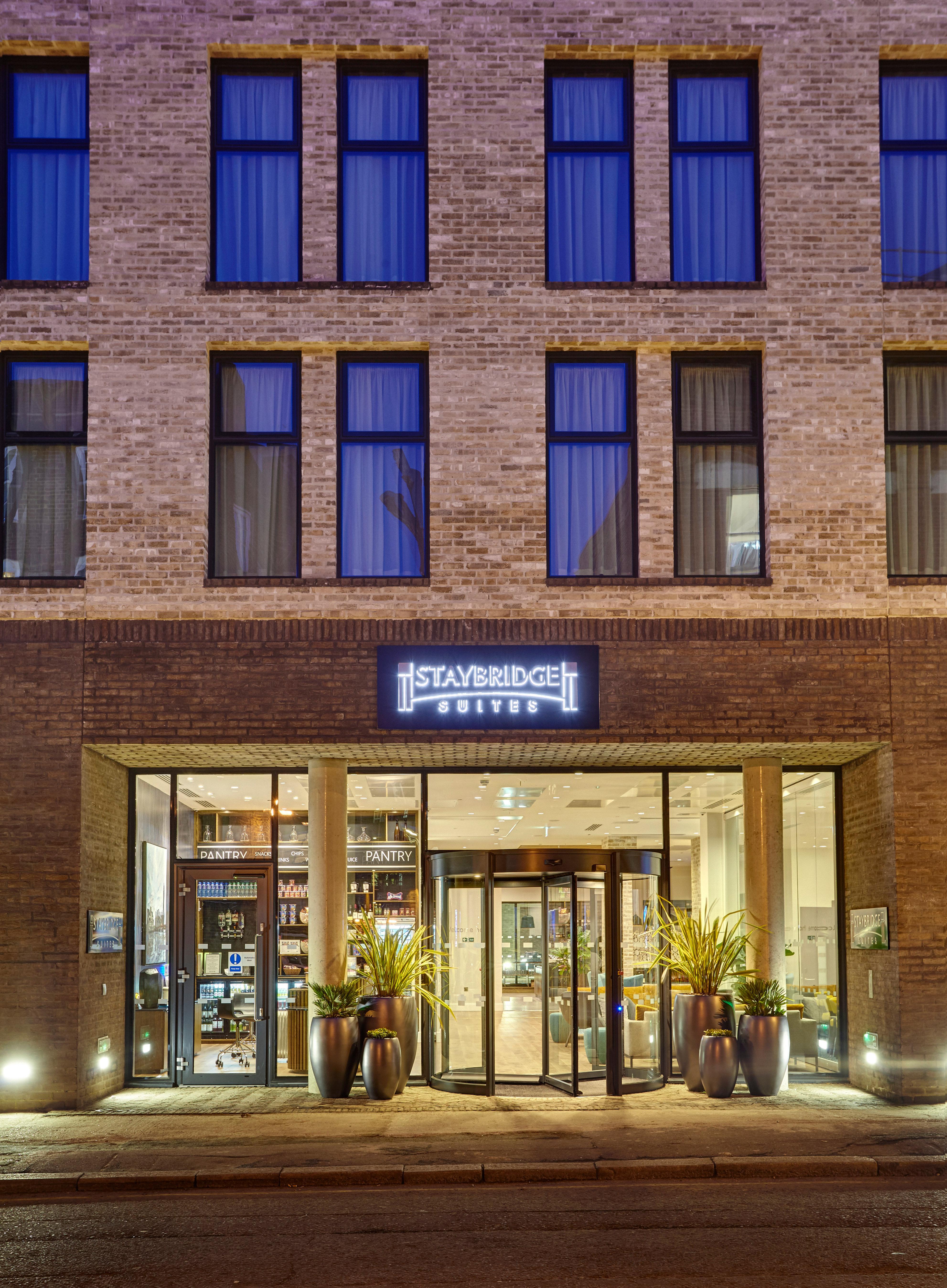 Staybridge Suites London-Vauxhall By Ihg Exterior photo